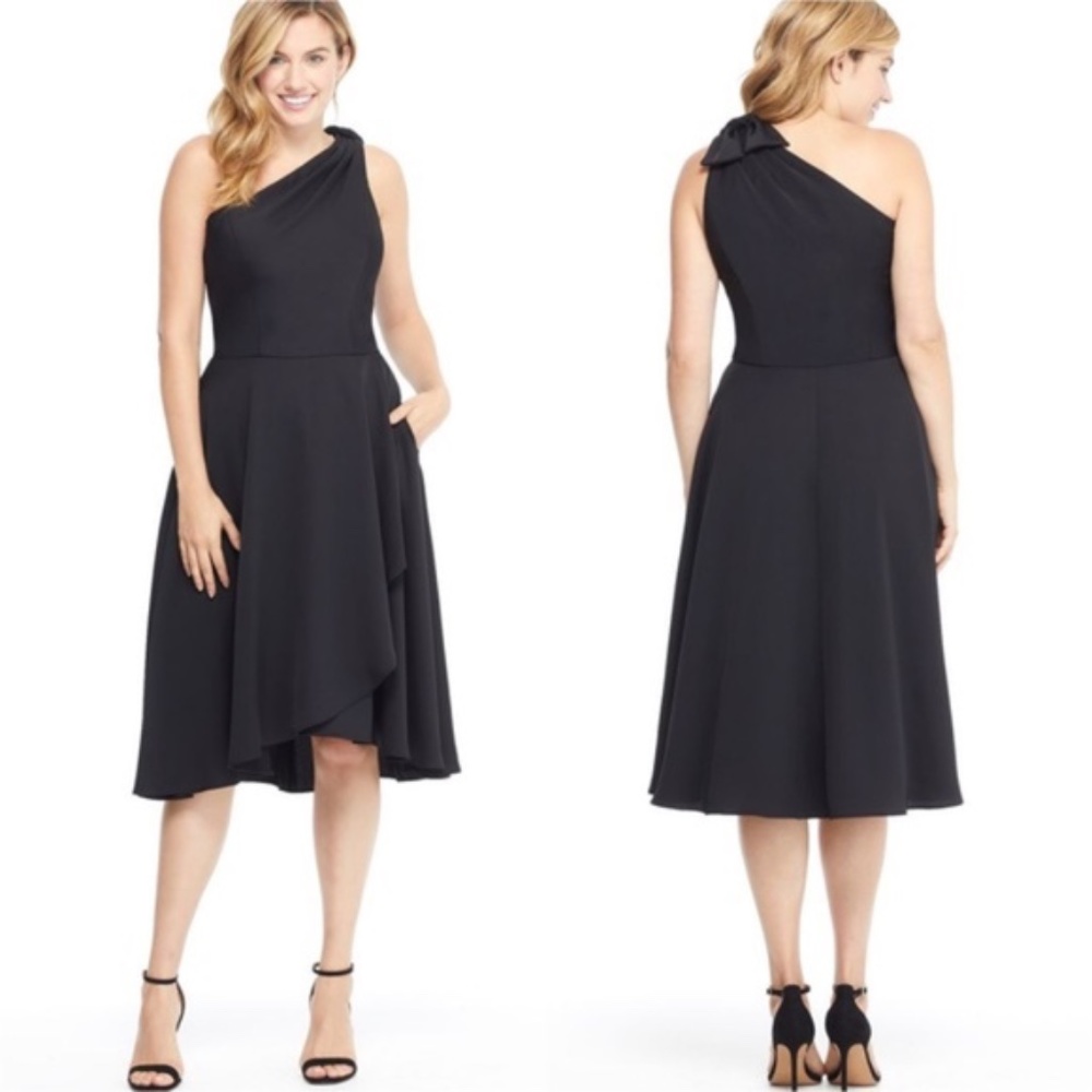 Gal Meets Glam Black Octavia Crepe One Shoulder Fl